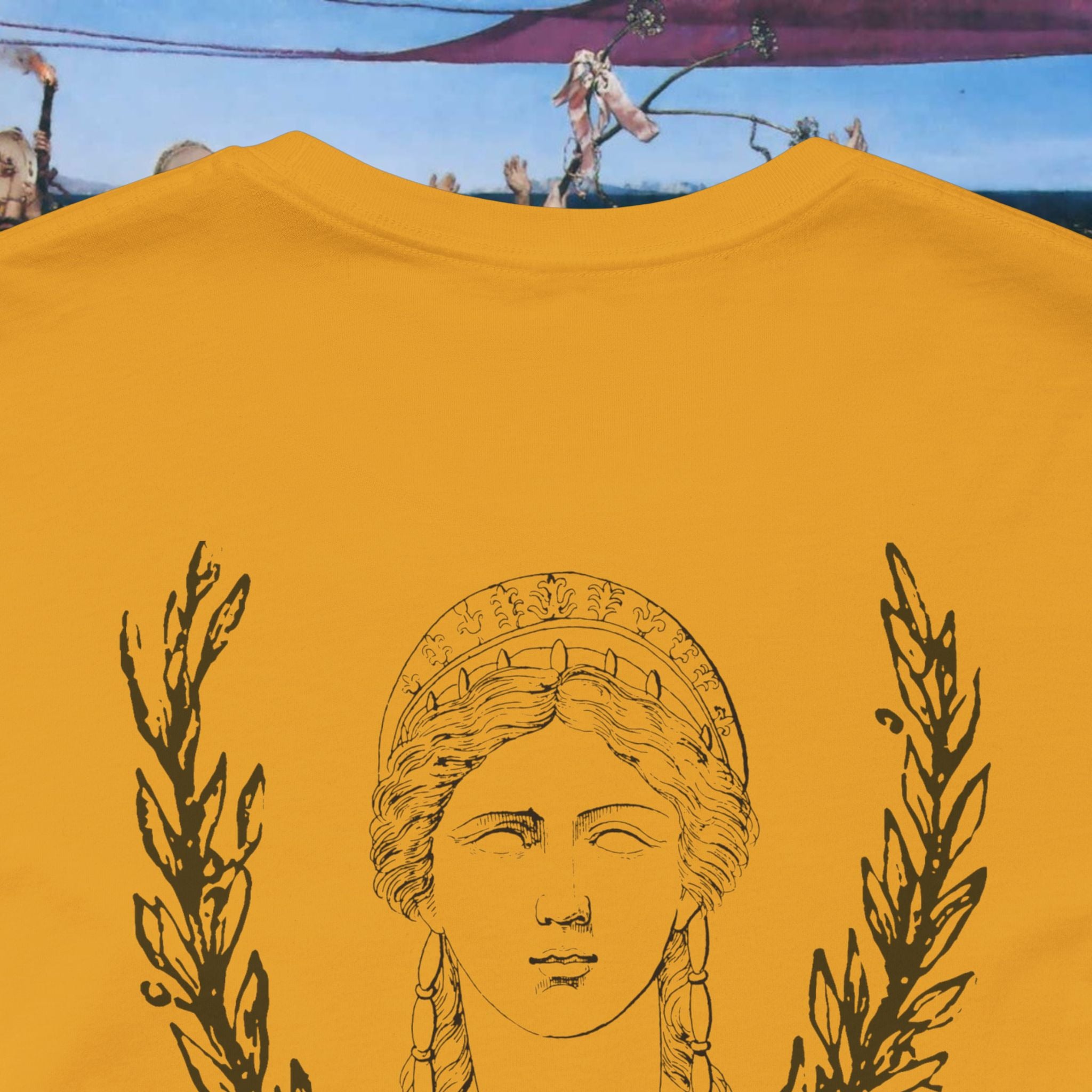 Hera's Wondering Greek Goddess Ornate Diadem T-Shirt