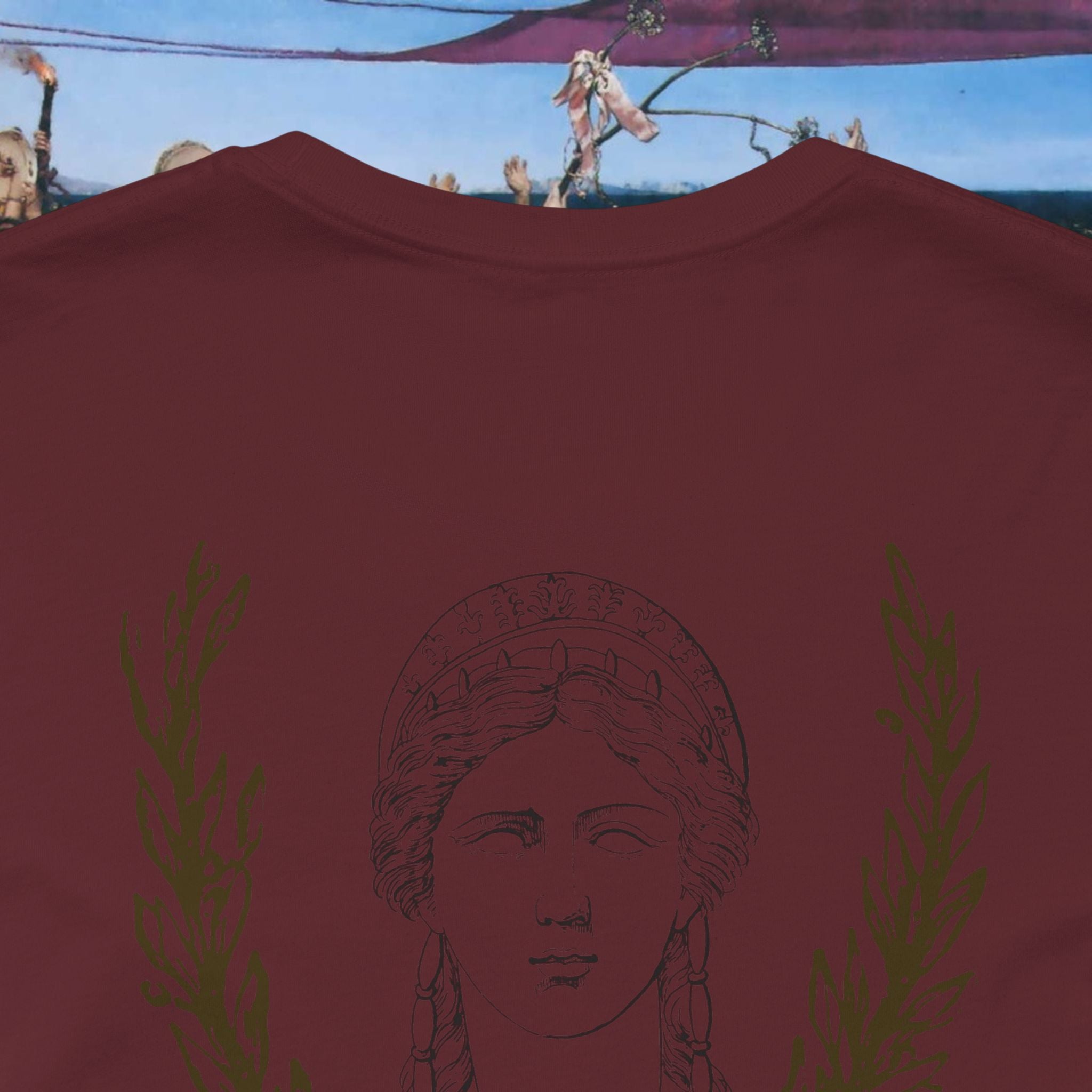 Hera's Wondering Greek Goddess Ornate Diadem T-Shirt