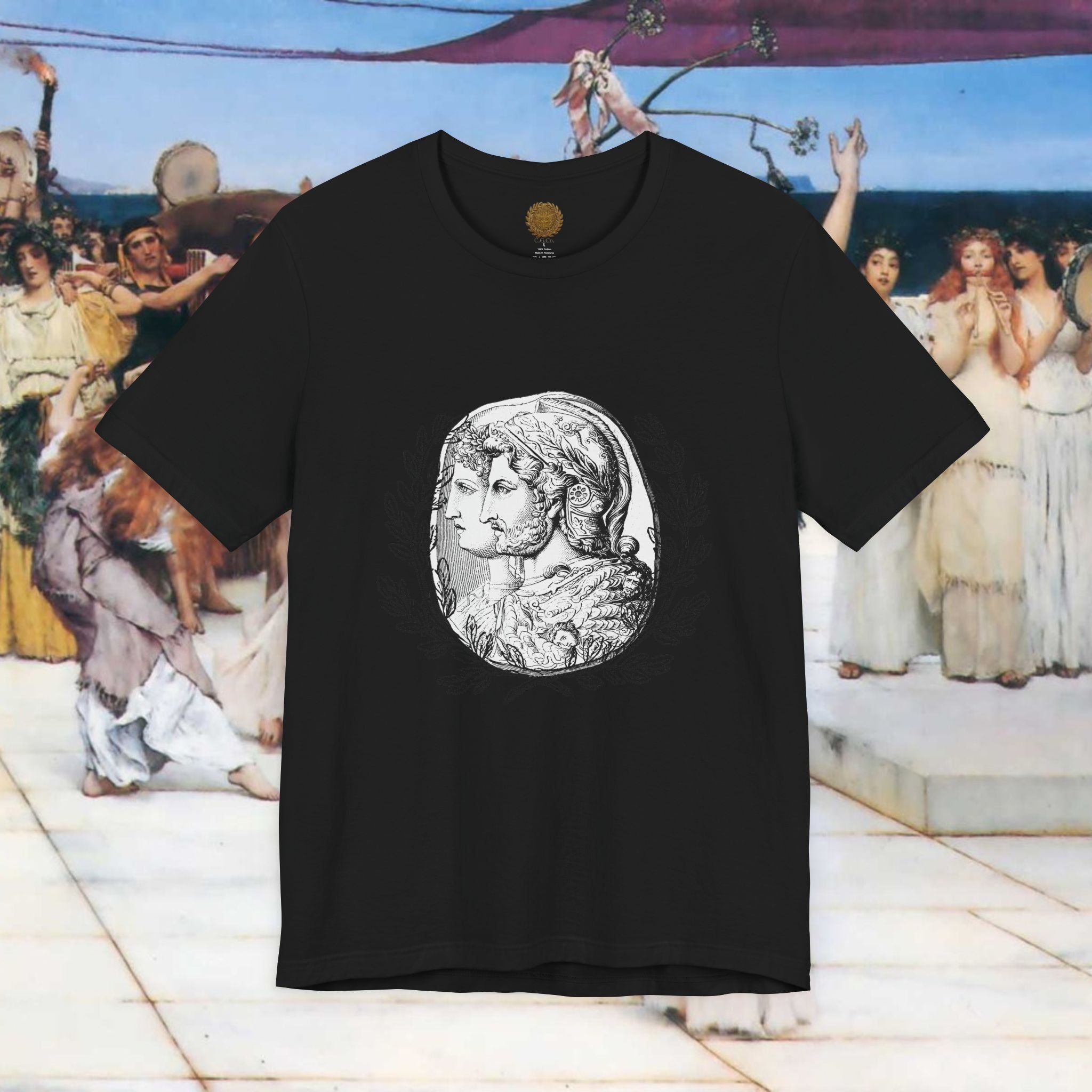 Roman Warrior Cameo Graphic T-Shirt – Plumed Helmet Portrait in Engraved Medallion Style | Ancient History Gift